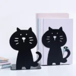 Niedliche Katzen-Buchstütze